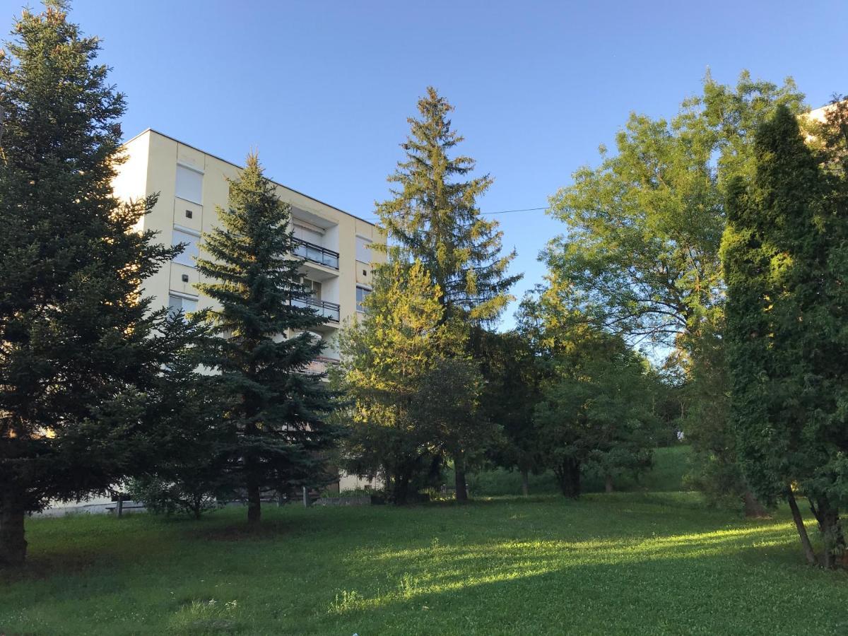 Nordicasa Apartment Eger Bagian luar foto