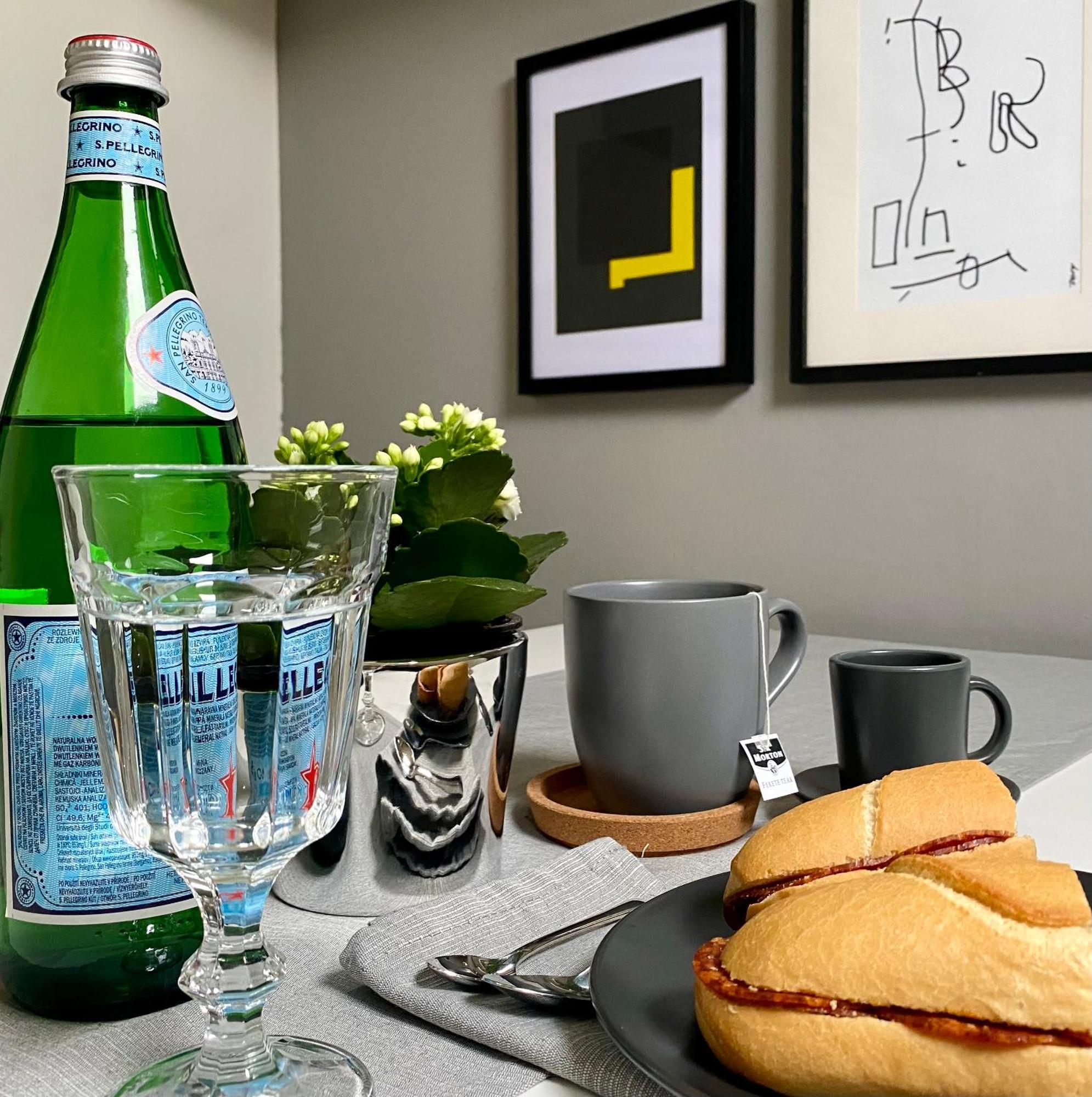 Nordicasa Apartment Eger Bagian luar foto